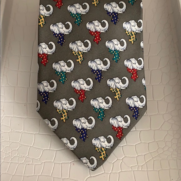 Brooks Brothers Tie - Picture 1 of 4
